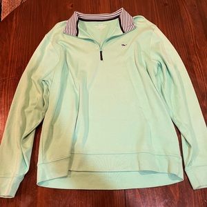 Mens Vineyard Vines 3/4 zip.